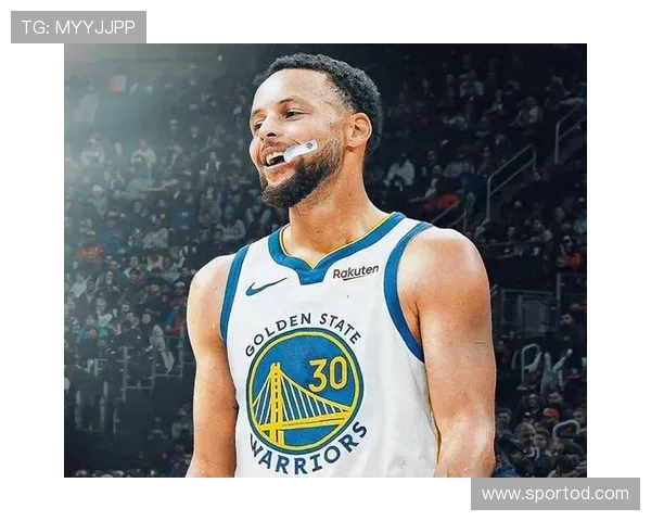 拉贾·朗多无球跑动提升篮网组织效率显著不同于库里助攻模式