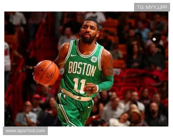 艾弗森持球突破比库里更靠速度撕裂防线提升终结效率